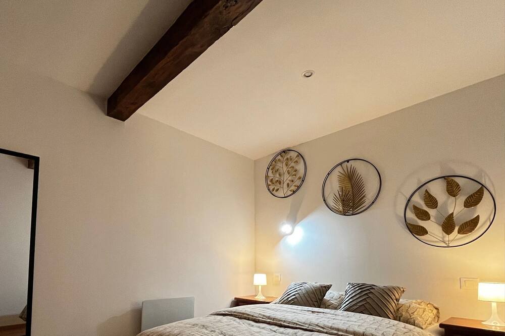 Photo of Bedroom in Tarascon-sur-Ariege