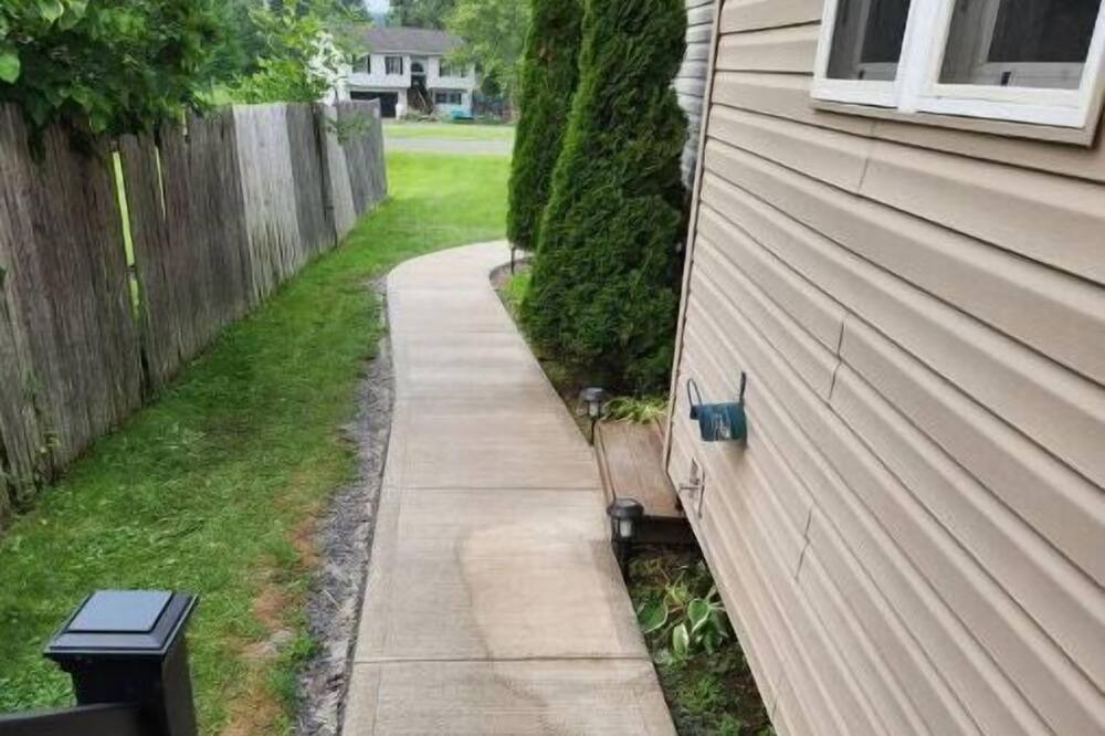 Photo of Outdoor in Town of Hastings
