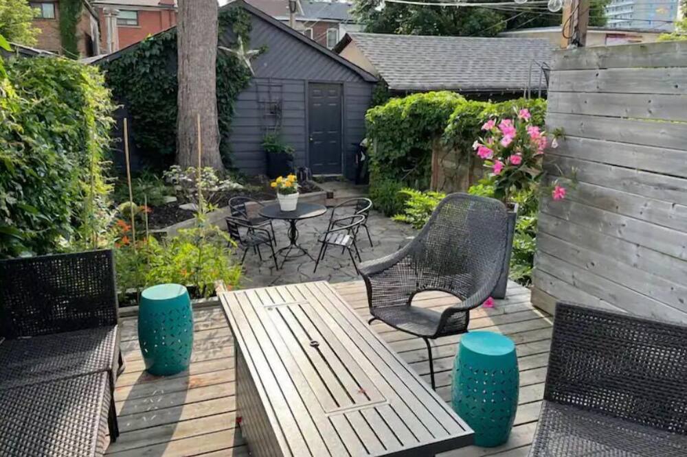 Photo of Outdoor in Saint Clair West Village