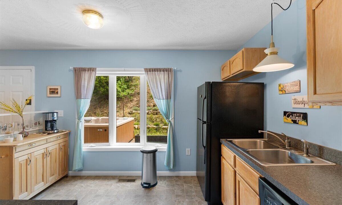 Photo of Kitchen in Massanutten