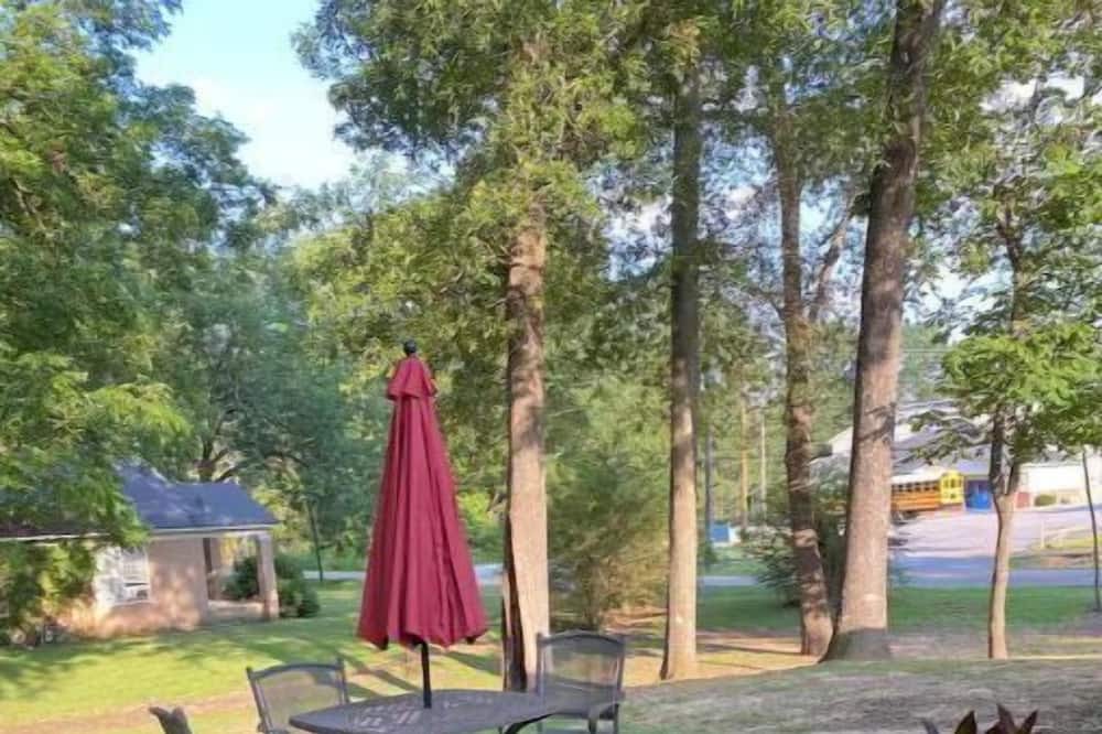 Photo of Outdoor in Blue Mountain