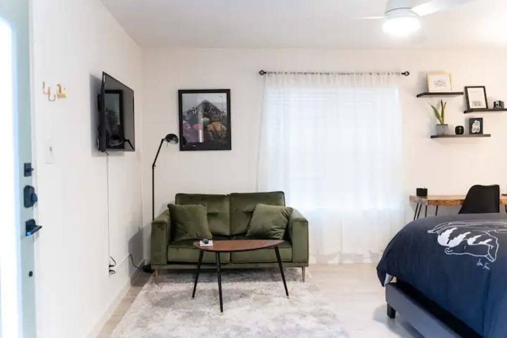 Photo of Bedroom in Travis Heights