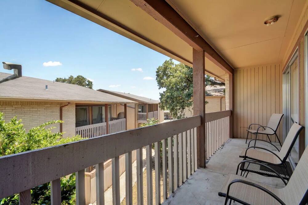 Photo of Outdoor in East Riverside - Oltorf