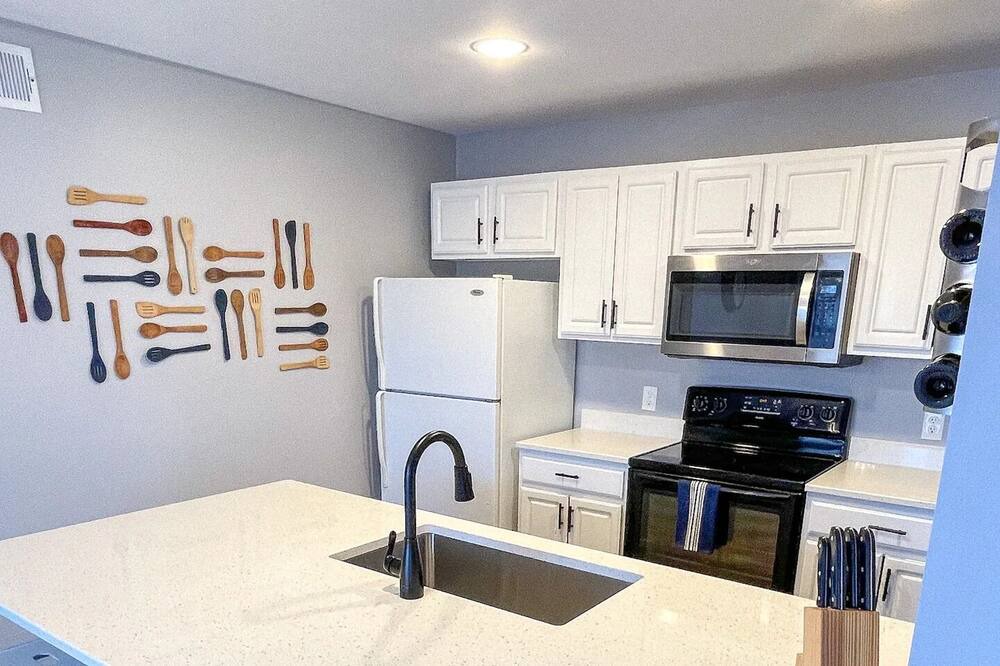 Photo of Kitchen in East Riverside - Oltorf