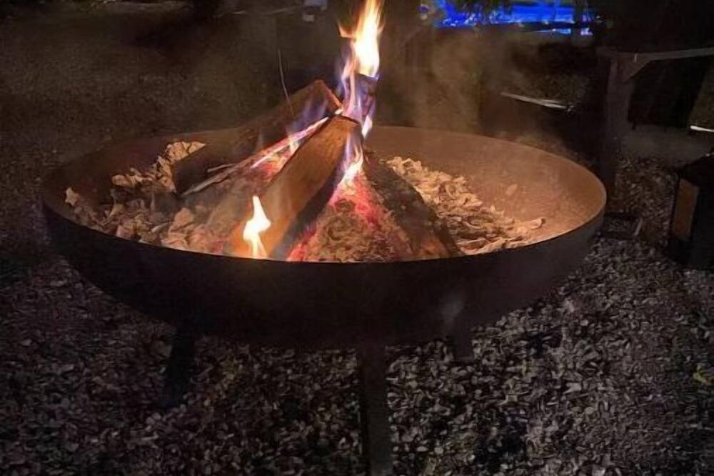 Photo of Outdoor in Grey Highlands