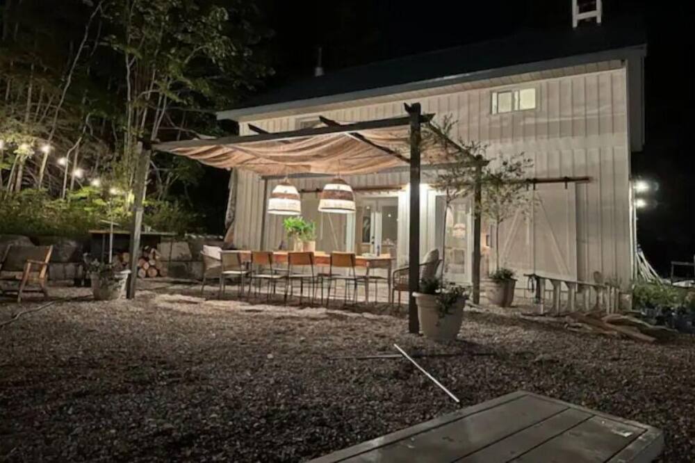 Photo of Outdoor in Grey Highlands