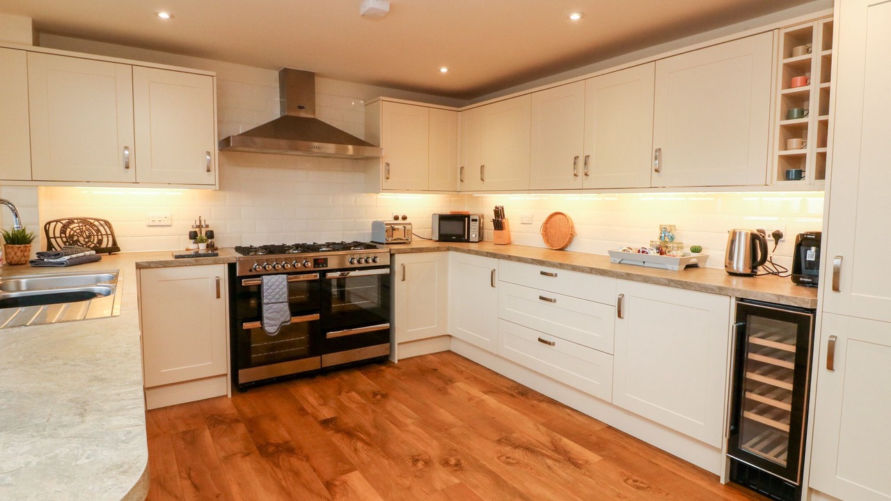 Photo of Others in Lifton