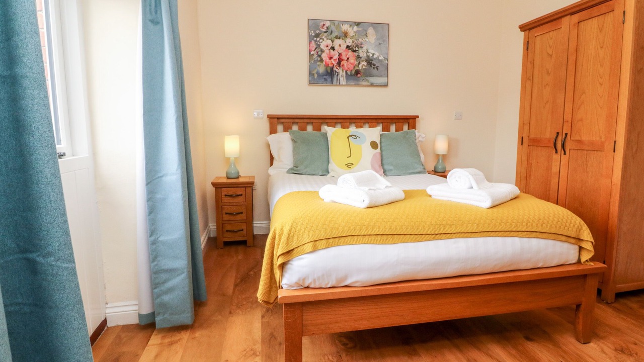 Photo of Others in Lifton