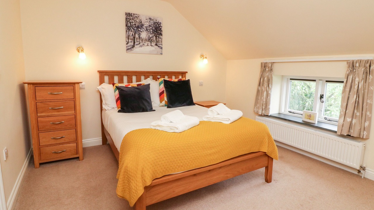 Photo of Others in Lifton