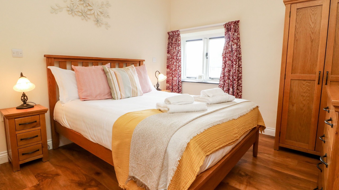 Photo of Others in Lifton