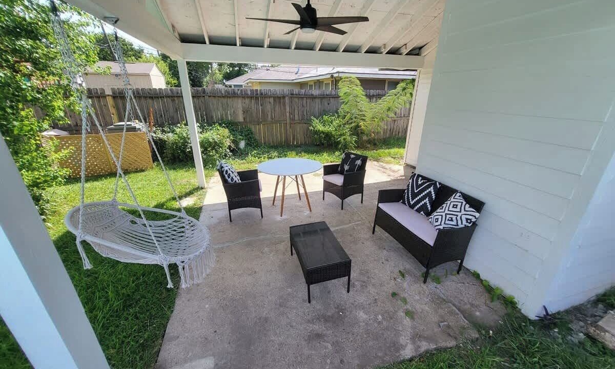 Photo of Patio Balcony in Houston