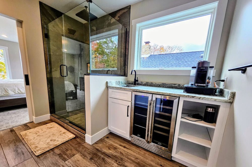 Photo of Bathroom in Penn Lake Park