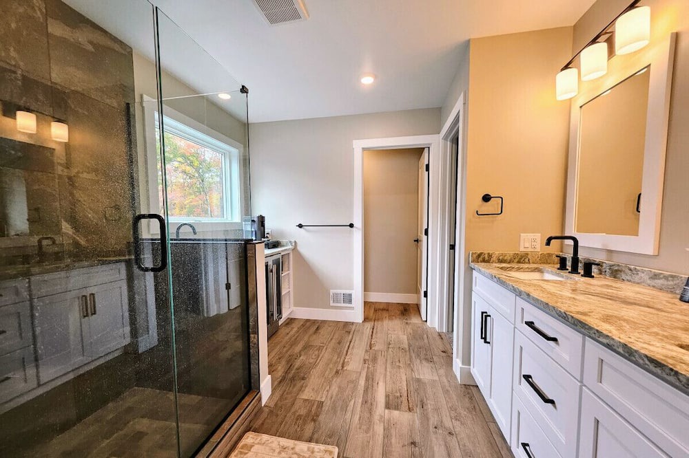 Photo of Bathroom in Penn Lake Park