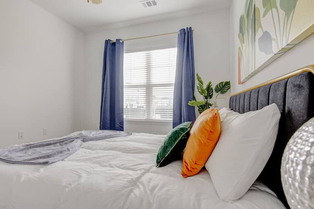 Photo of Others in Orange Park