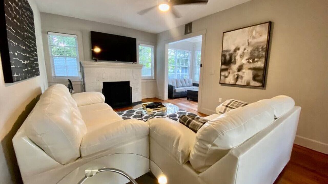Photo of Livingroom in Pinewood Park
