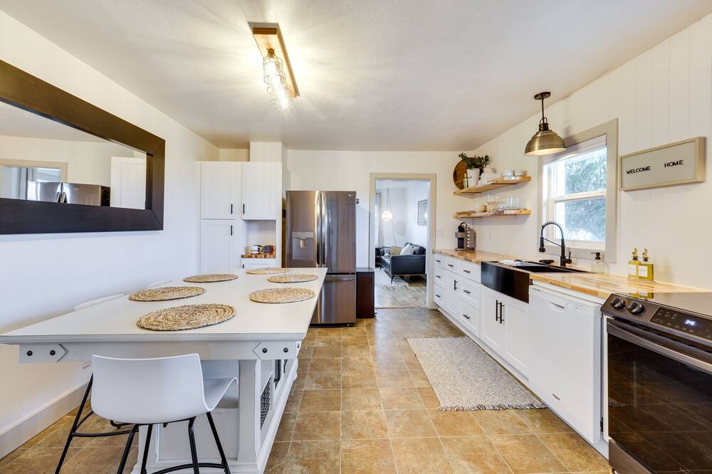 Photo of Kitchen in Klamath Falls
