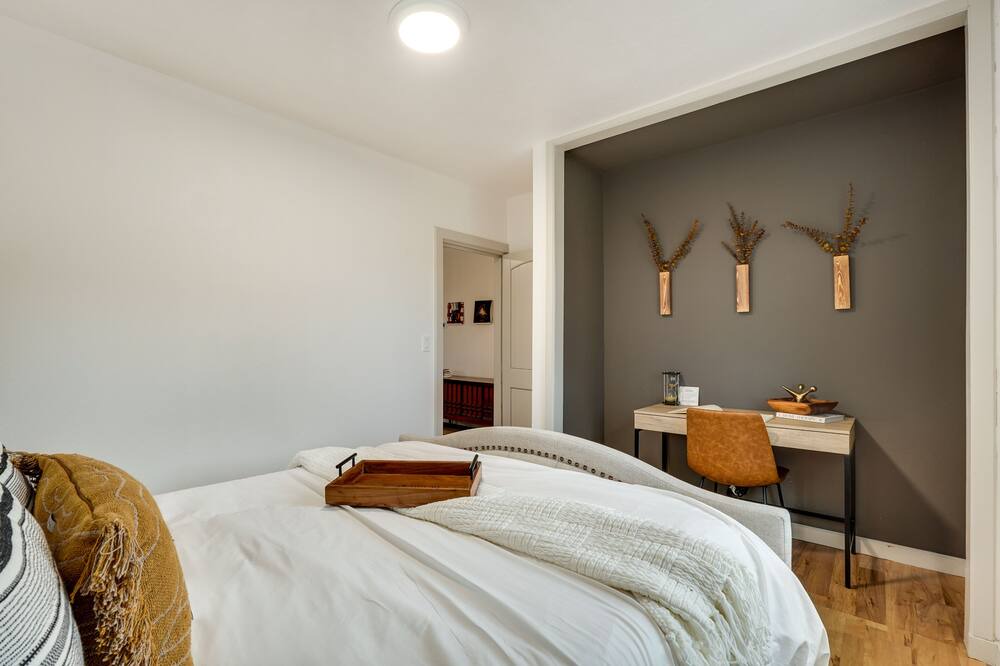 Photo of Bedroom in Klamath Falls