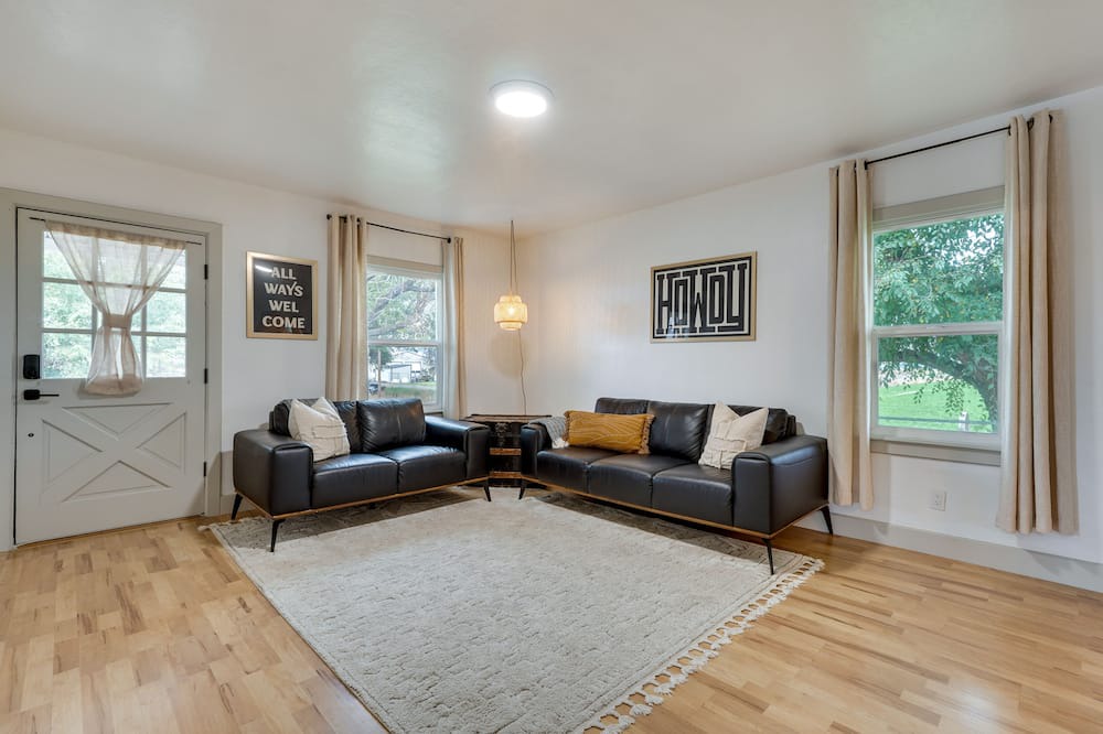 Photo of Bedroom in Klamath Falls