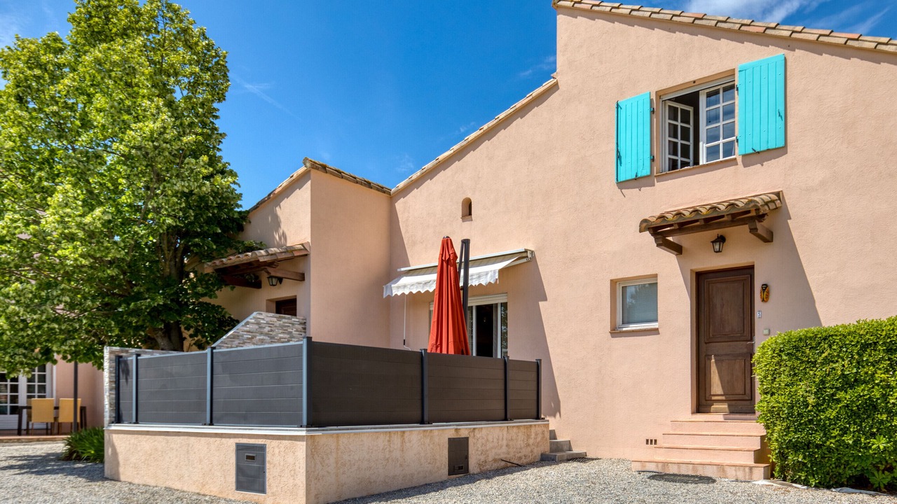 Photo of Outdoor in Villetelle
