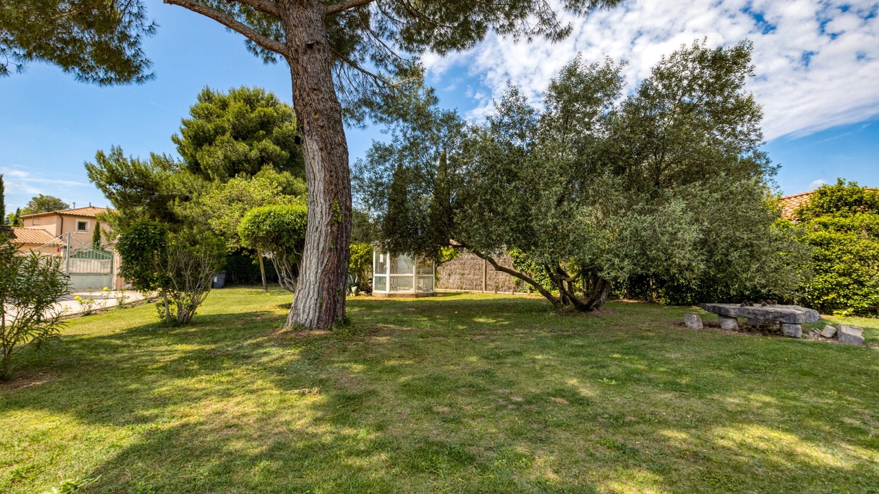 Photo of Outdoor in Villetelle