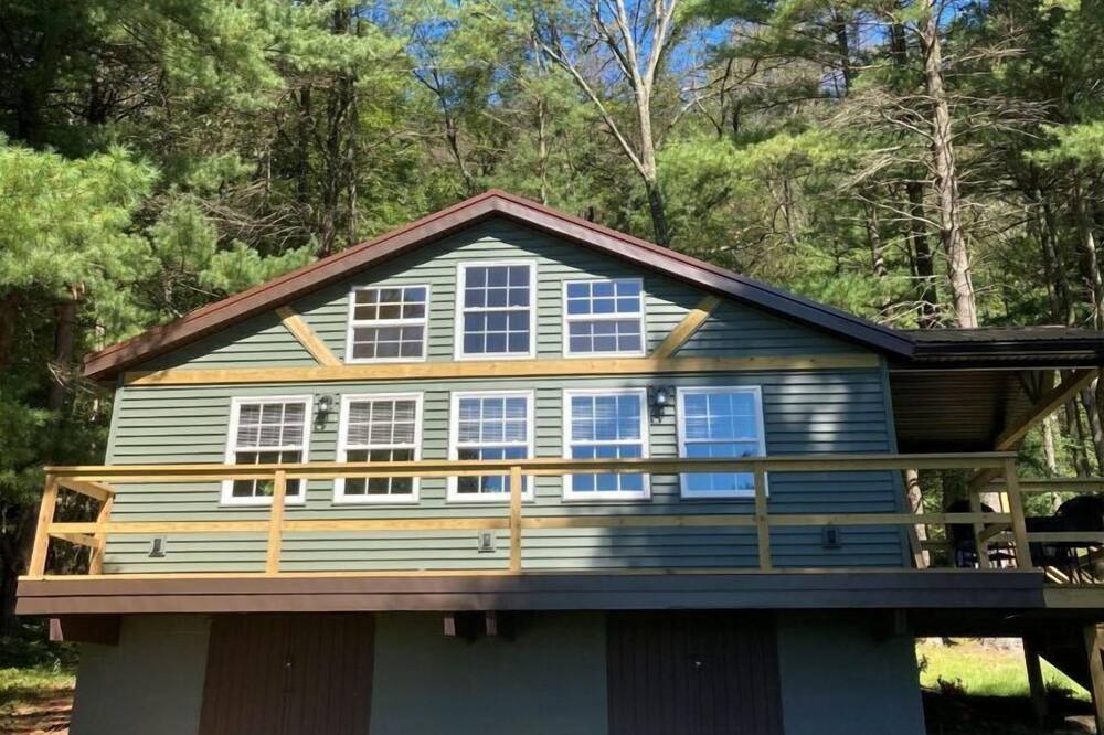 Photo of Outdoor in Centre Hall