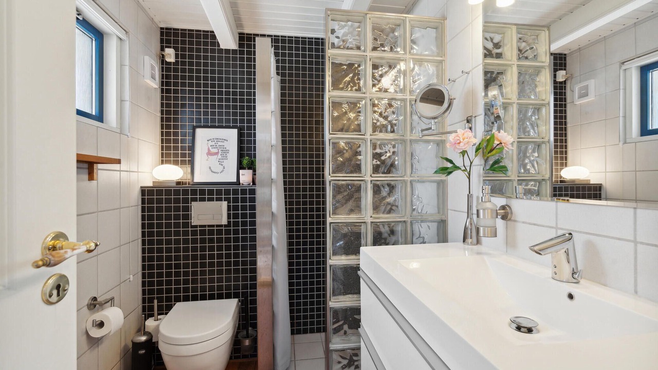 Photo of Bathroom in Tørresø