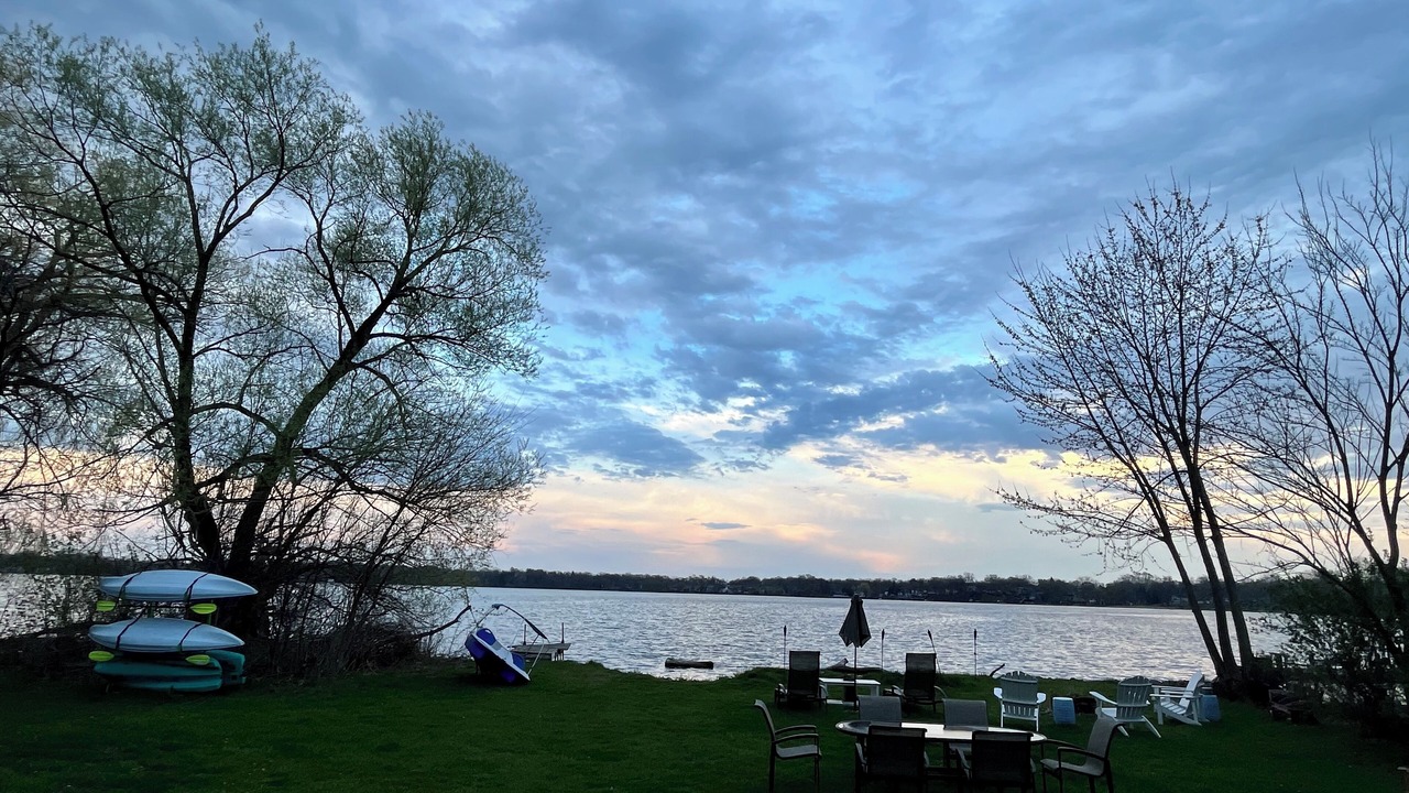 Photo of Outdoor in Round Lake