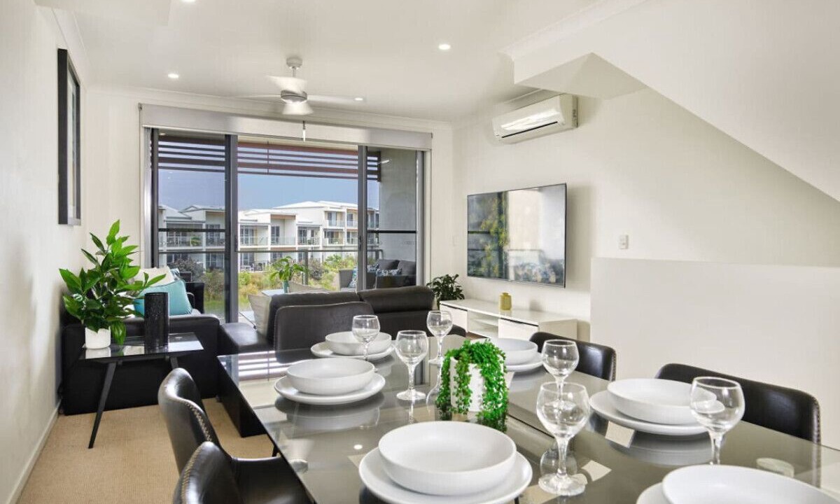 Photo of Others in Carrara