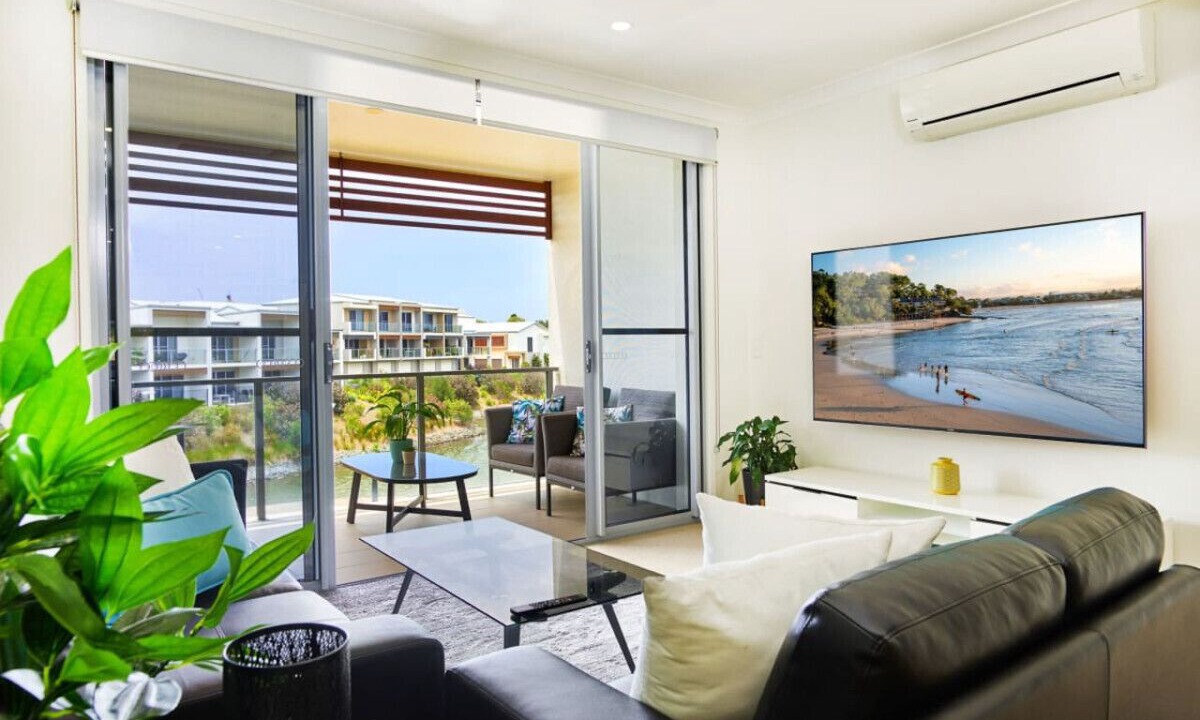 Photo of Others in Carrara