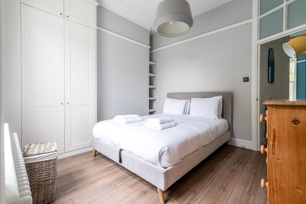 Photo of Bedroom in Thurlow Park