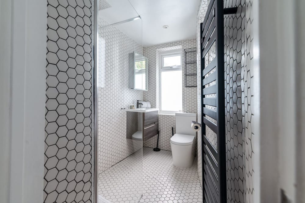 Photo of Bathroom in Thurlow Park