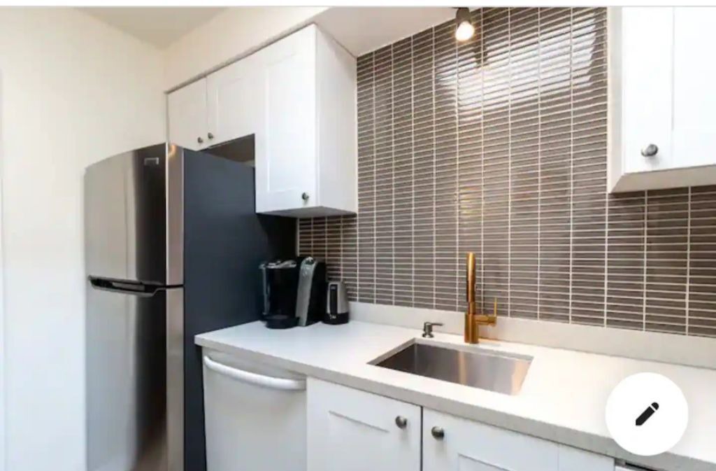 Photo of Kitchen in Lakeview