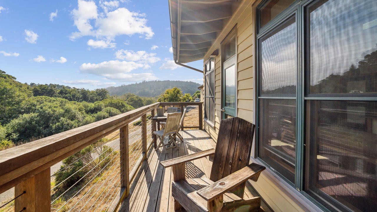 Photo of Patio Balcony in Point Reyes Station