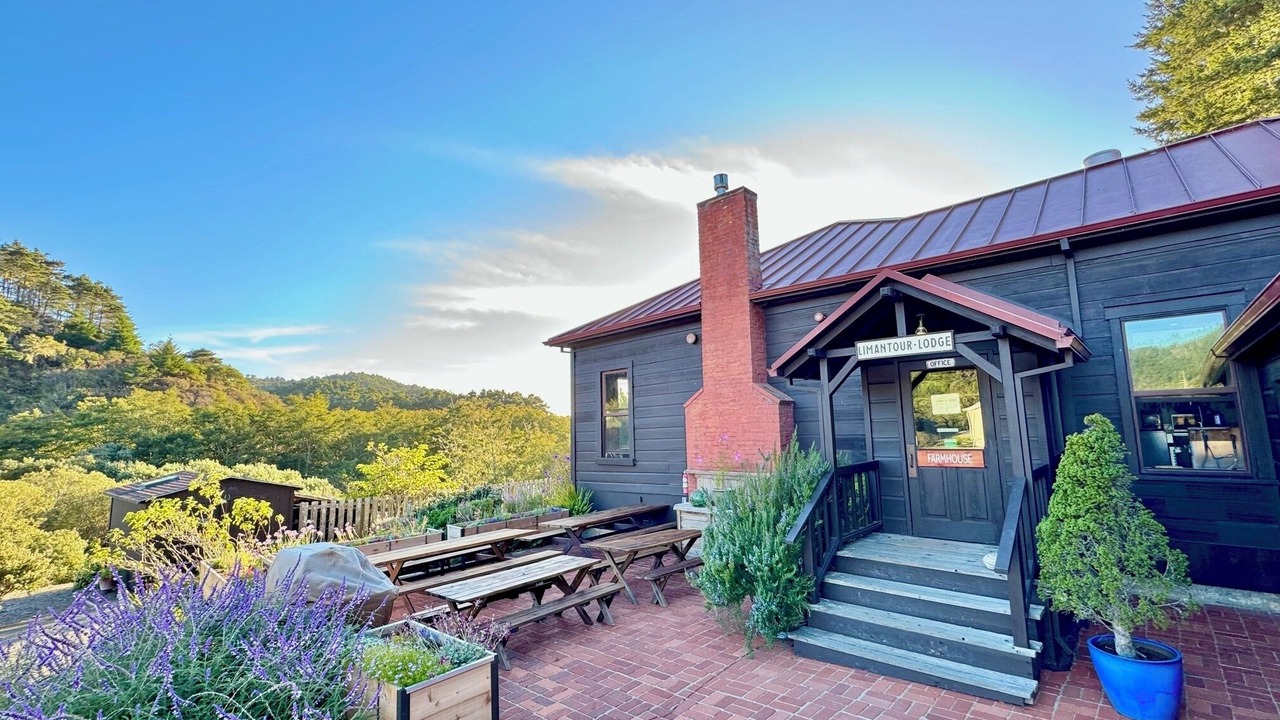 Photo of Patio Balcony in Point Reyes Station