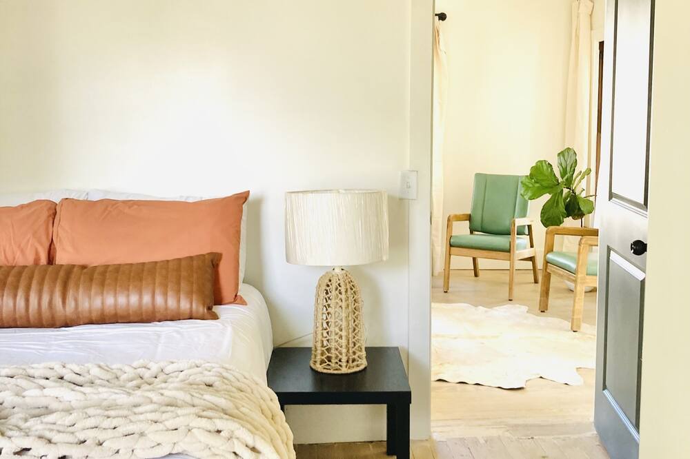 Photo of Bedroom in Hutchinson