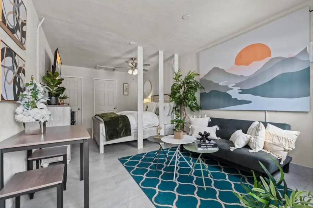 Photo of Livingroom in Bryant