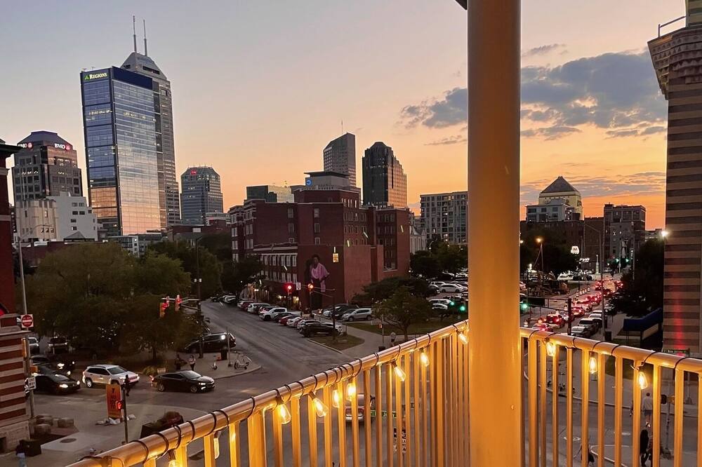 Photo of Outdoor in Chatham-Arch