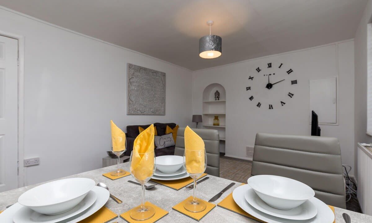 Photo of Others in Ifield