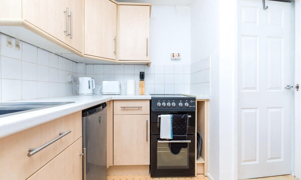 Photo of Kitchen in Ifield