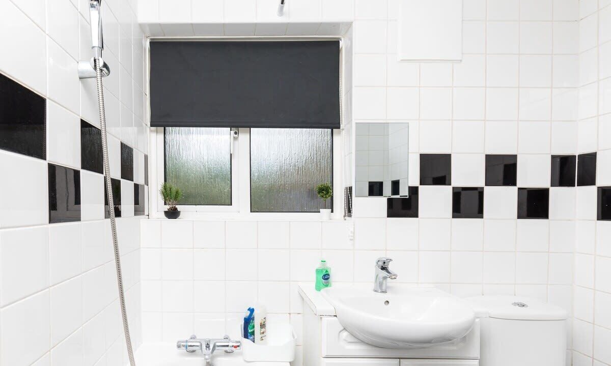 Photo of Others in Ifield