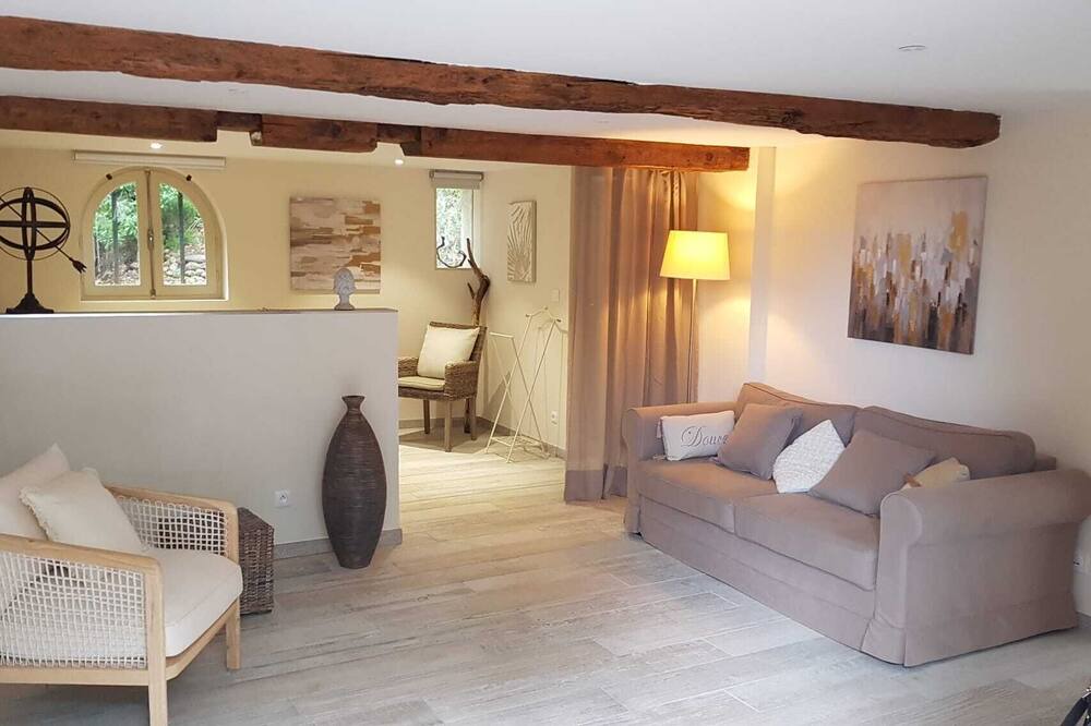 Photo of Livingroom in Pollestres