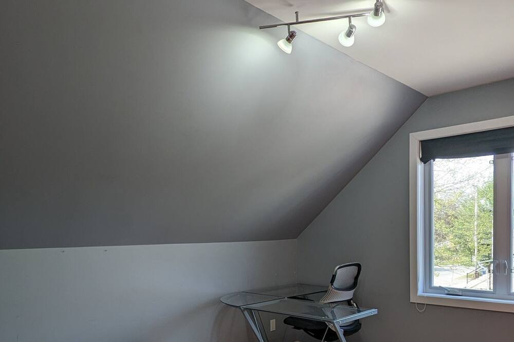 Photo of Bedroom in Laval