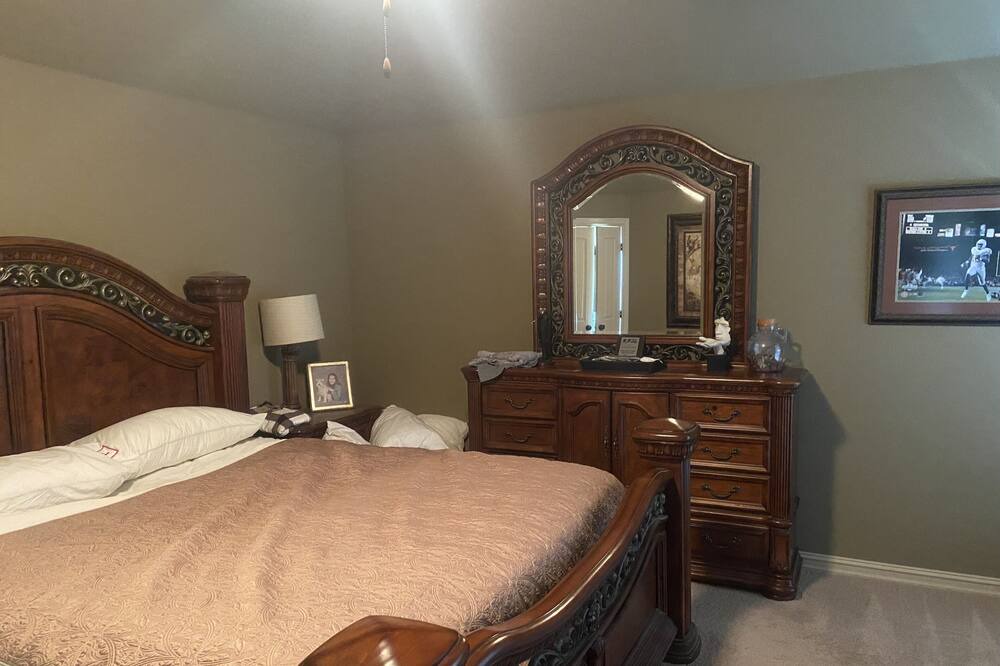 Photo of Bedroom in Jenks