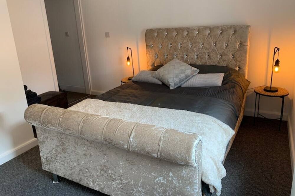 Photo of Bedroom in Kidderminster