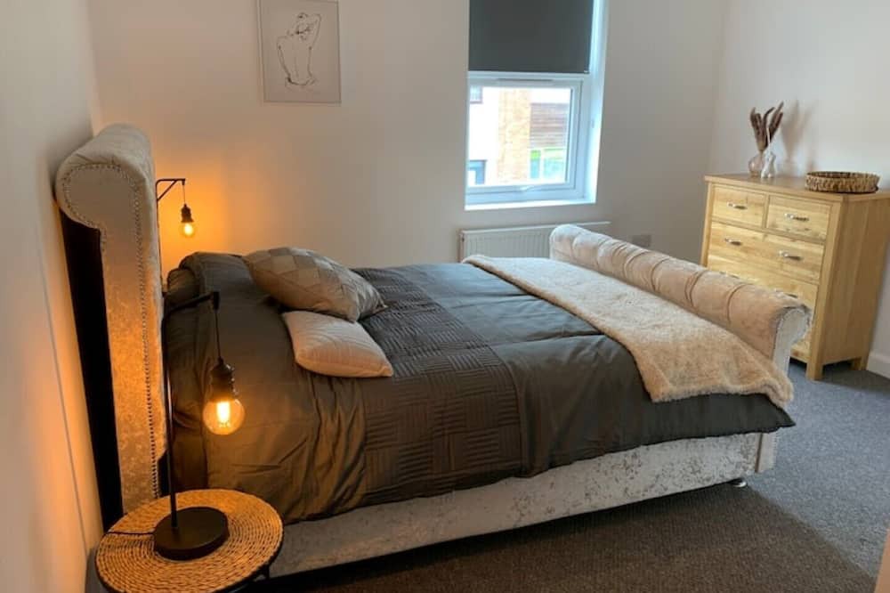 Photo of Bedroom in Kidderminster