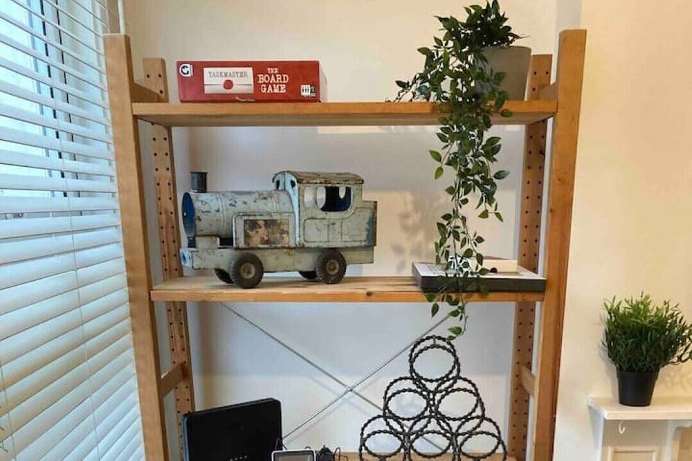 Photo of Others in Calcot