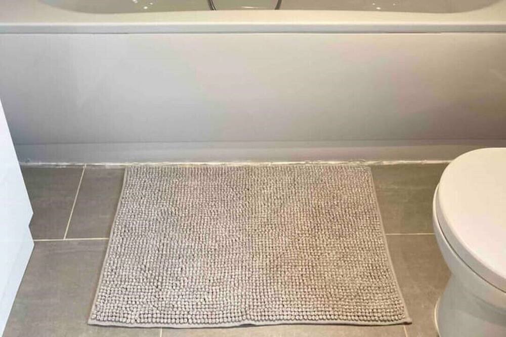 Photo of Bathroom in Calcot