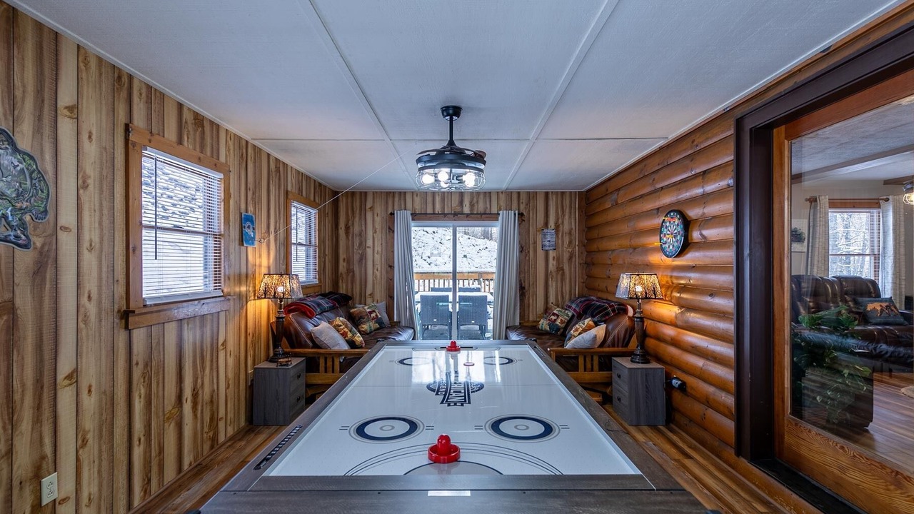 Photo of Bedroom in Zionville