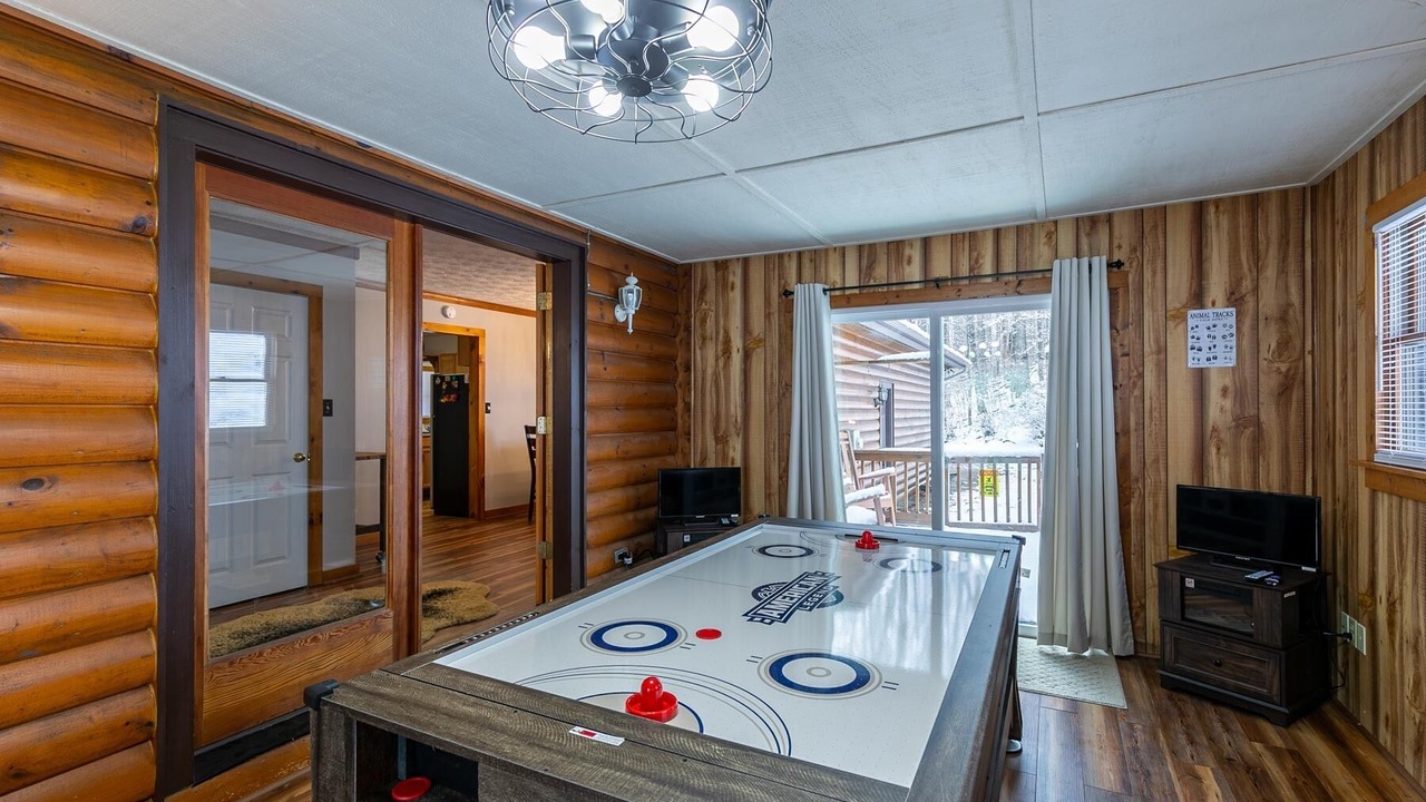 Photo of Bedroom in Zionville