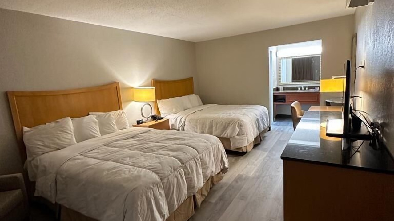 Photo of Bedroom in Lanett